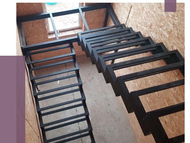 Демонтаж лестниц на металлокаркасе в Клинцах от 7485 руб. за м²