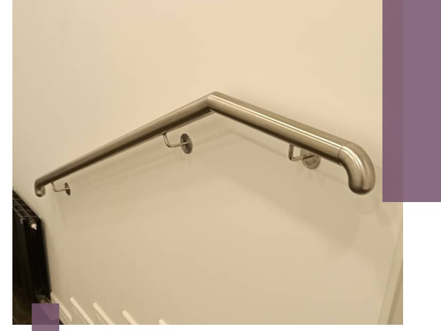 Изготовление пристенных поручней в Клинцах под ключ за сроки